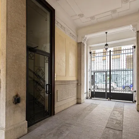 Nuovissimo Bilocale In Zona Risorgimento Διαμέρισμα *